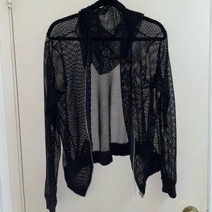 Black size L mesh jacket with hood